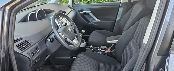 Toyota Verso 5 of 5