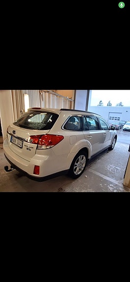 Subaru Outback 4 of 5