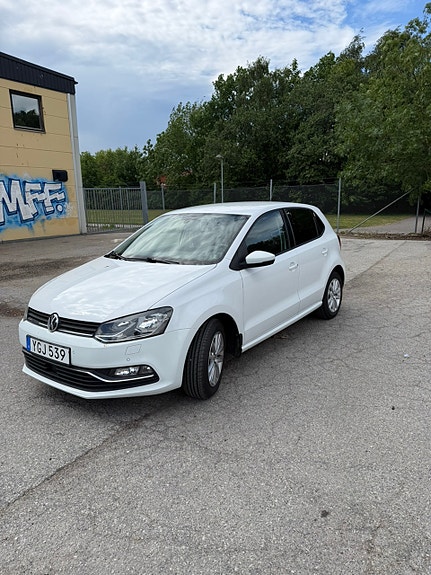 Volkswagen Polo 5 of 5