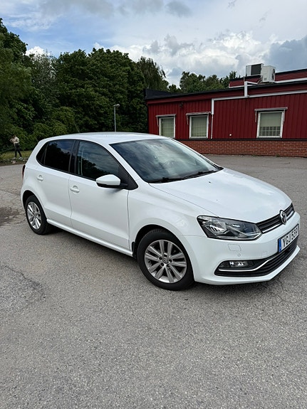 Volkswagen Polo 3 of 5