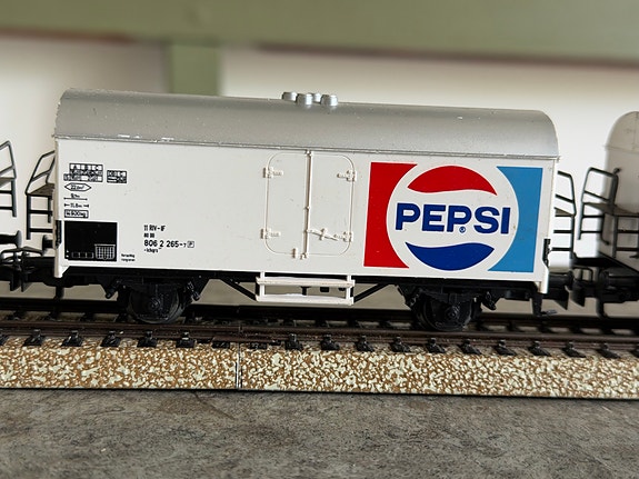 Product image 11 of 20