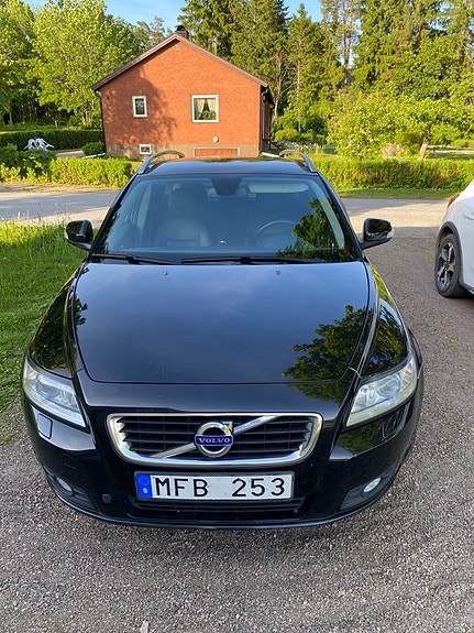 Volvo V50 4 of 11