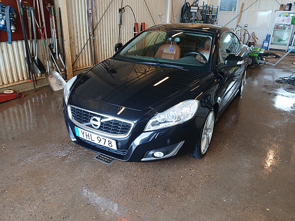 Volvo C70 2012