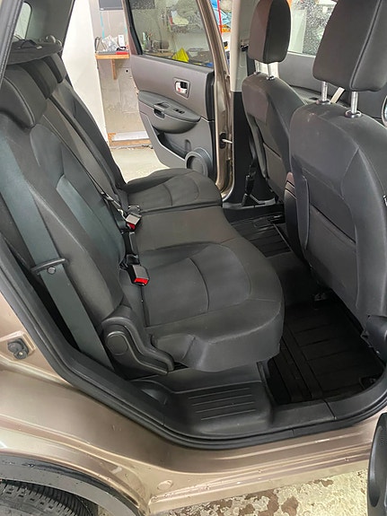 Nissan Qashqai+2 5 of 5