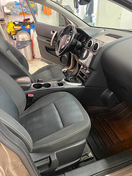 Nissan Qashqai+2 4 of 5