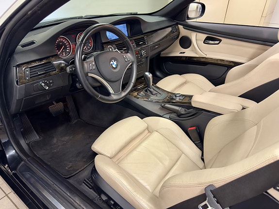 BMW 325i 12 of 20