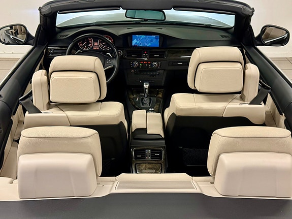 BMW 325i 9 of 20