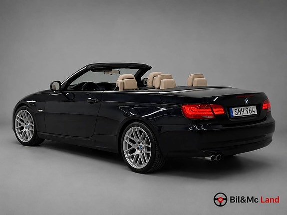 BMW 325i 4 of 20