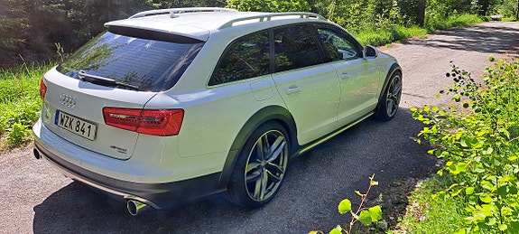 Audi A6 allroad 3 of 5