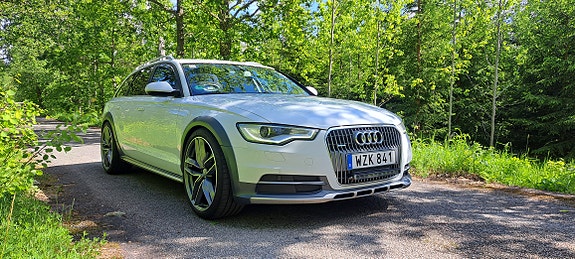 Audi A6 allroad 4 of 5