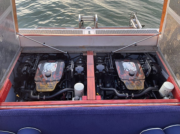 Smuggler 28 Cabin, 2*MerCruiser 350 hk 6 of 12