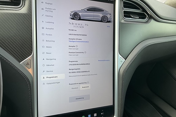 Tesla Model S 5 of 15