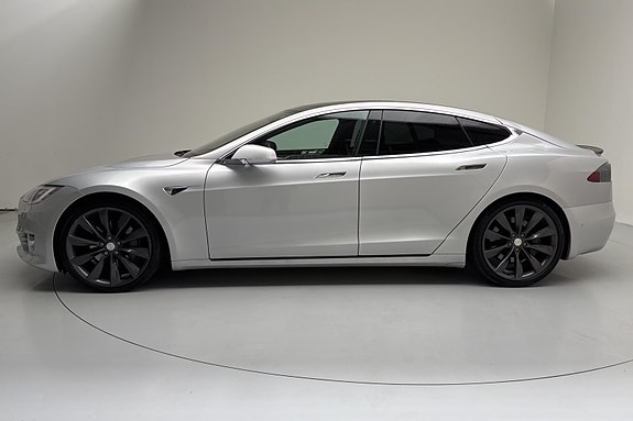 Tesla Model S 2 of 15