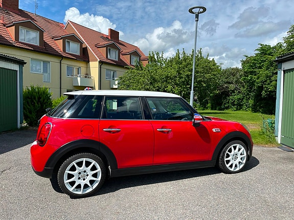 MINI Cooper 12 of 15