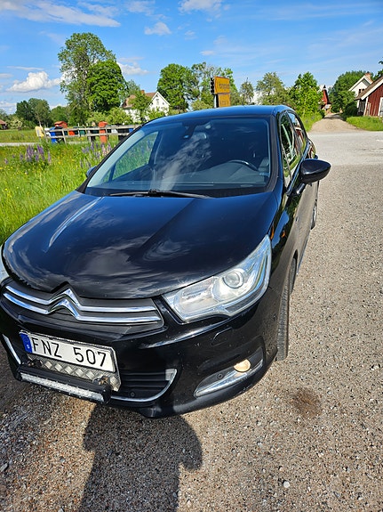 Citroen C4 2 of 4