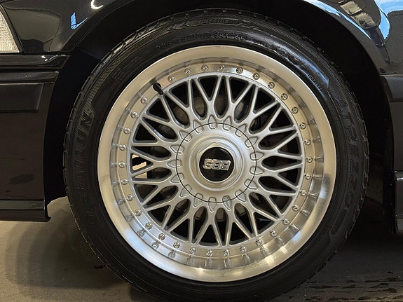 BMW 328 8 of 18
