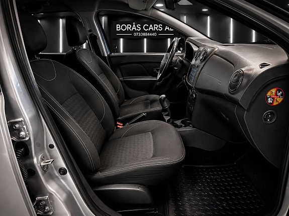 Dacia Logan 7 of 13
