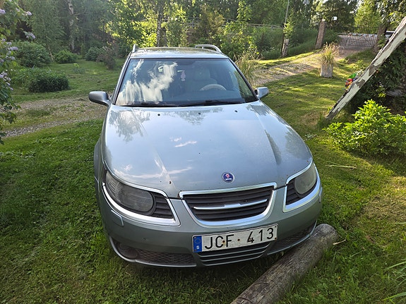 Saab 9-5 2 of 5