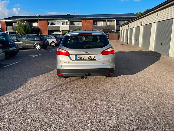 Ford Focus 5 of 5