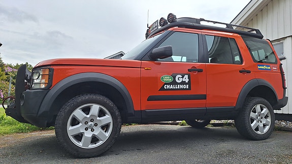 Land Rover Discovery 3 8 of 14