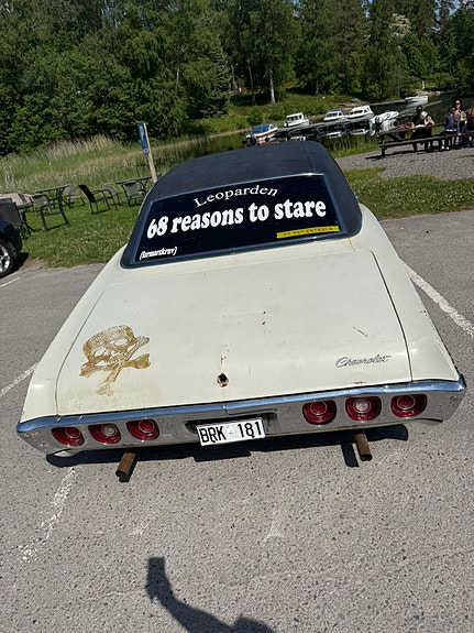 Chevrolet Impala 5 of 5