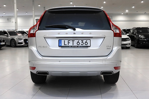 Volvo XC60 4 of 23