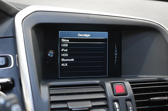 Volvo XC60 22 of 23