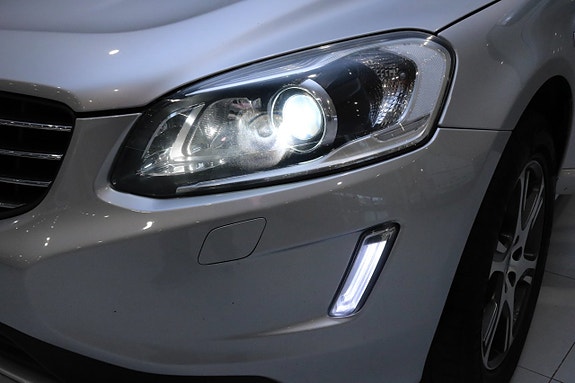 Volvo XC60 7 of 23