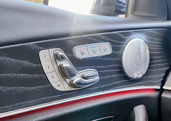 Mercedes-Benz E400 d 11 of 11
