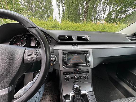 Volkswagen Passat 4 of 5