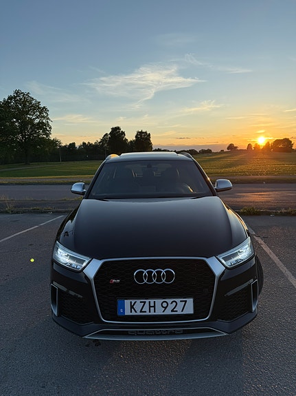 Audi RS Q3 2 of 5