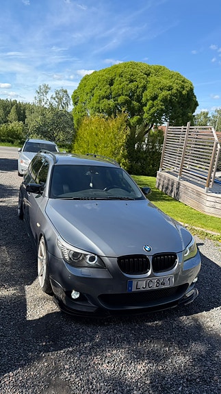 BMW 525d 2 of 10