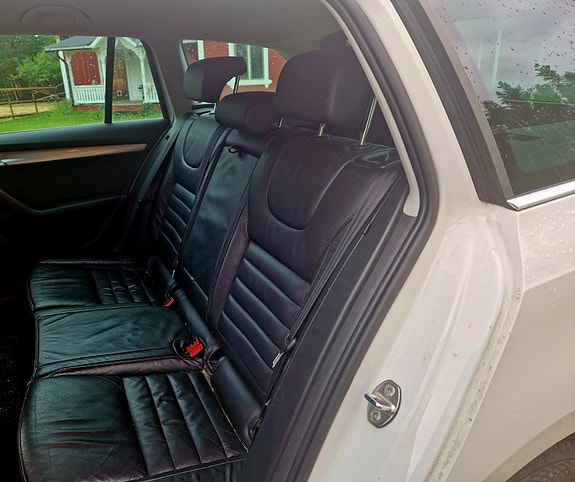 Skoda Octavia 4 of 5