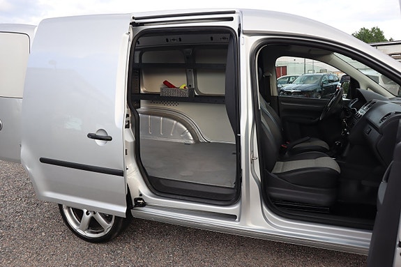 Volkswagen Caddy 10 of 22