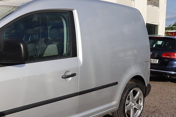 Volkswagen Caddy 14 of 22
