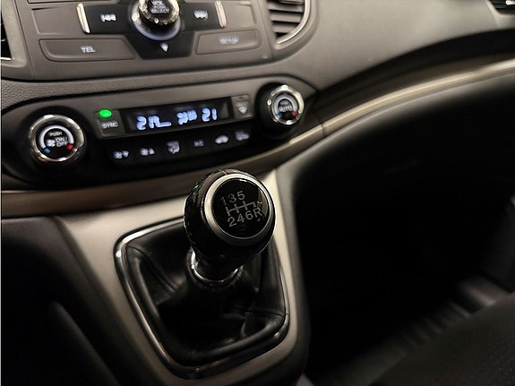 Honda CR-V 17 of 21
