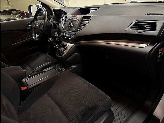 Honda CR-V 13 of 21