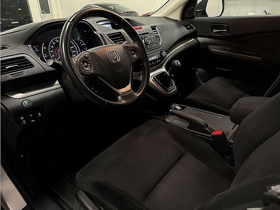 Honda CR-V 12 of 21