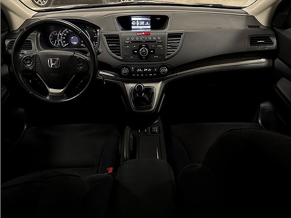 Honda CR-V 8 of 21