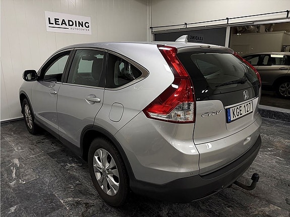 Honda CR-V 2 of 5