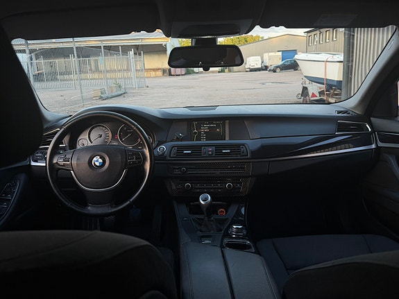 BMW 520d 5 of 5