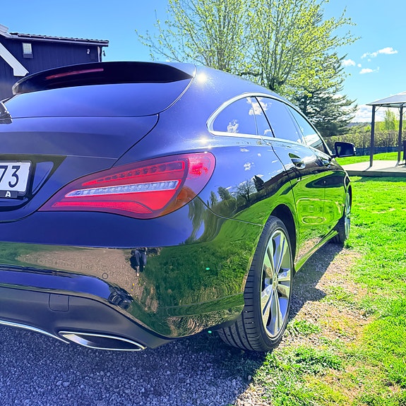 Mercedes-Benz CLA200 5 of 5