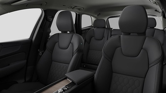 Volvo XC60 9 of 17