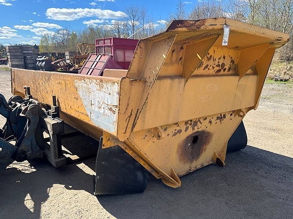 Volvo A 25 D Flak / Skip 2 of 5