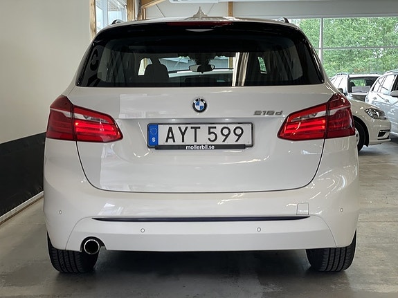 BMW 218 7 of 24