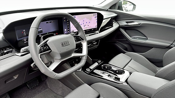 Audi Q6 e-tron 7 of 13