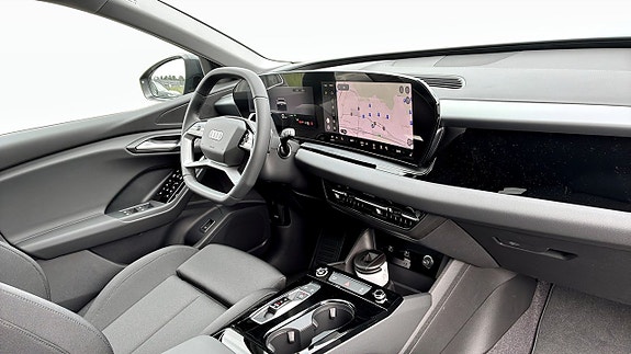 Audi Q6 e-tron 11 of 13