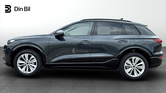 Audi Q6 e-tron 2 of 5