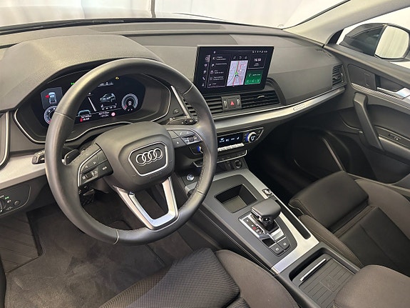 Audi Q5 9 of 13