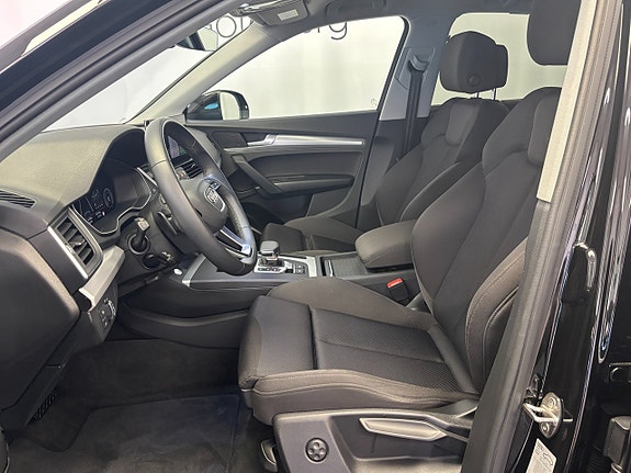 Audi Q5 6 of 13